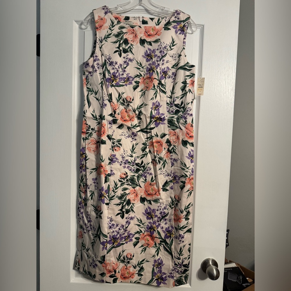 Talbots Sleeveless Floral Knee Length Dress in Pink, Peach & Purple
